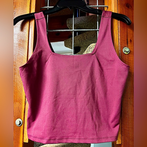 Bally Total Fitness Sports Bra/Tank Top - Picture 1 of 4